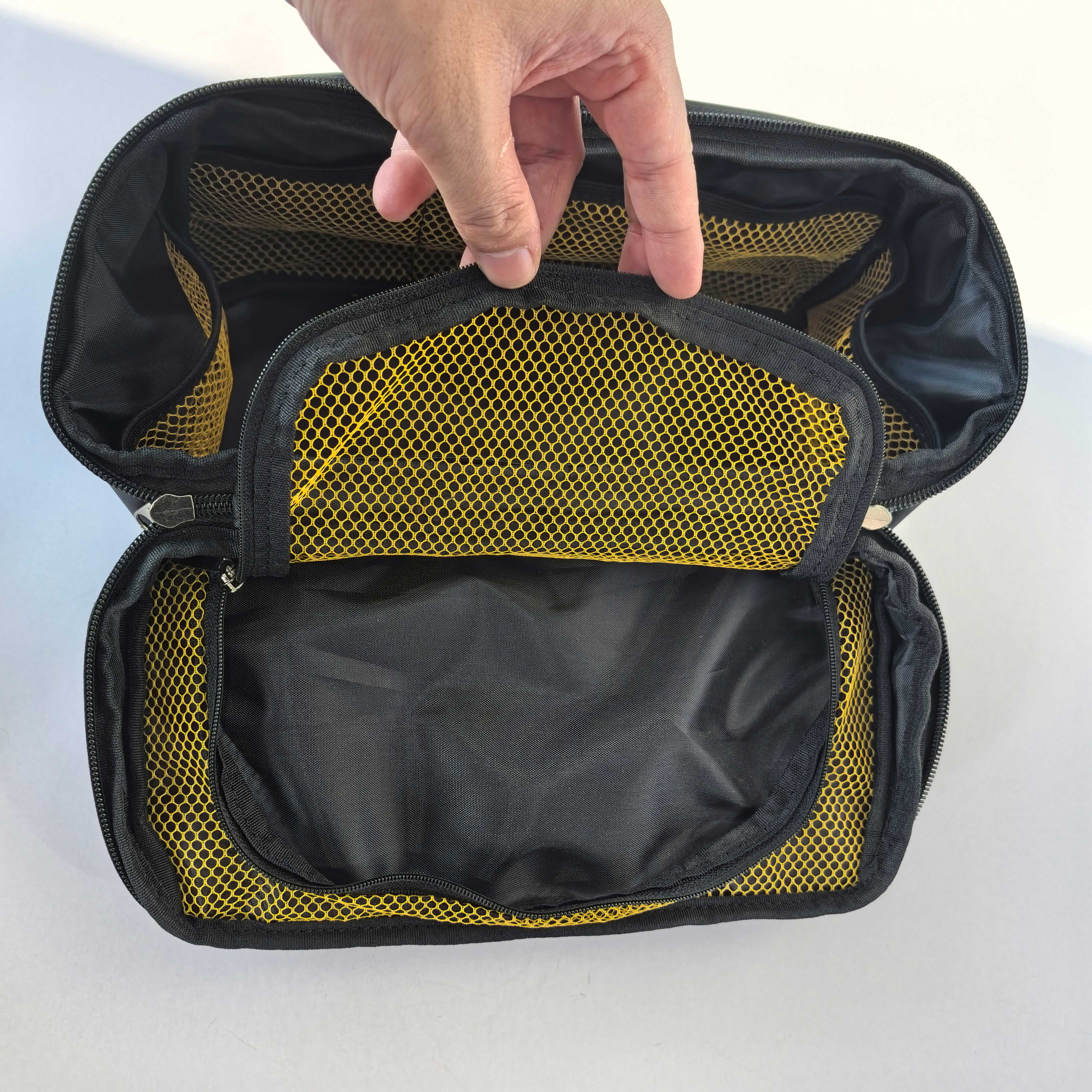 RF Multifunctional Storage Travel Portable Toiletry Bag