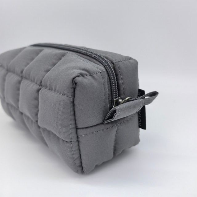 Royal Fair Waterproof Quilted Makeup Case Multi-Pocket Zippered Cosmetic Bag Travel Toiletry Organizer Storage