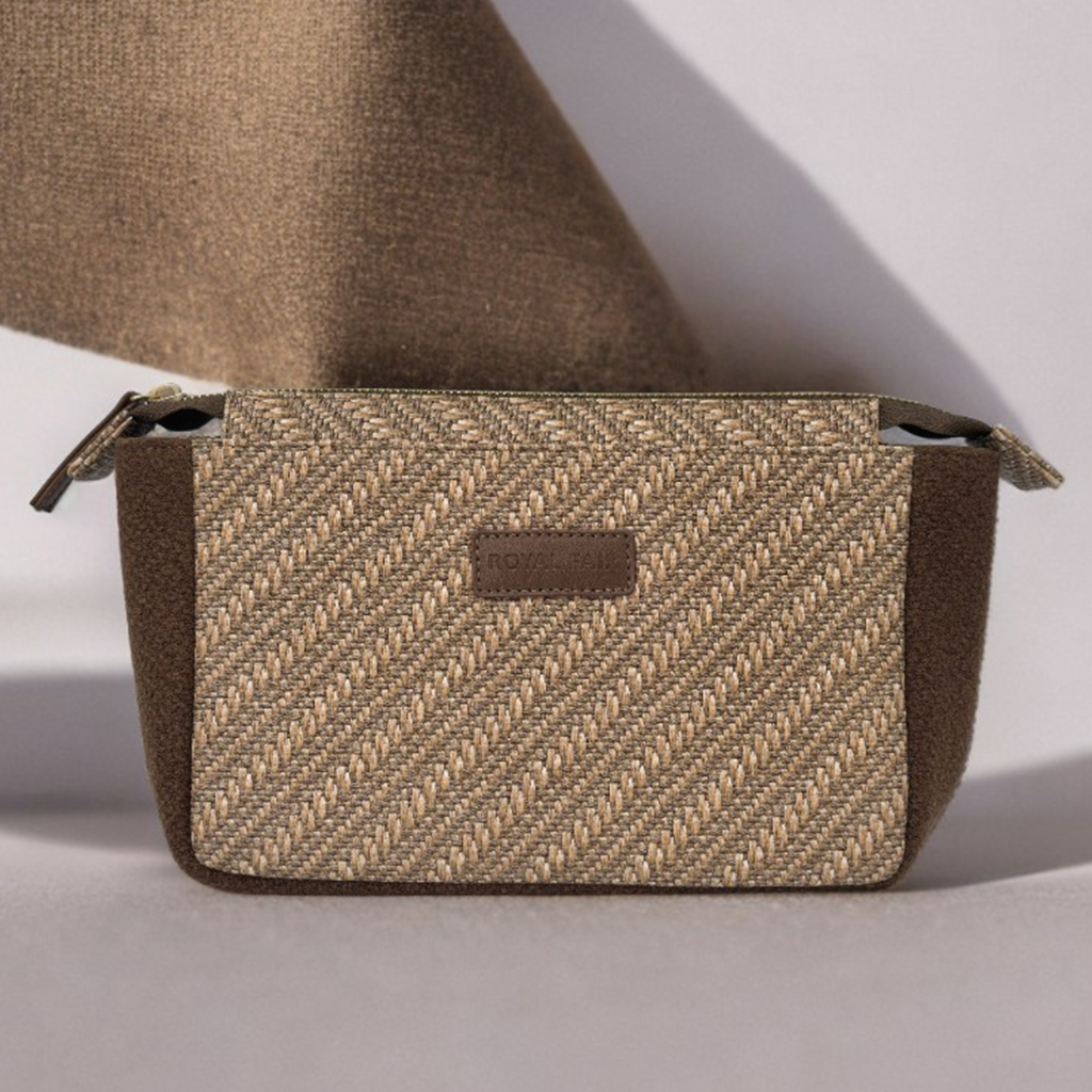 Royal Fair Custom Straw Cosmetic bag Handwoven wide open Storage Makeup Organizer Portable Chic Durable bag For Daily