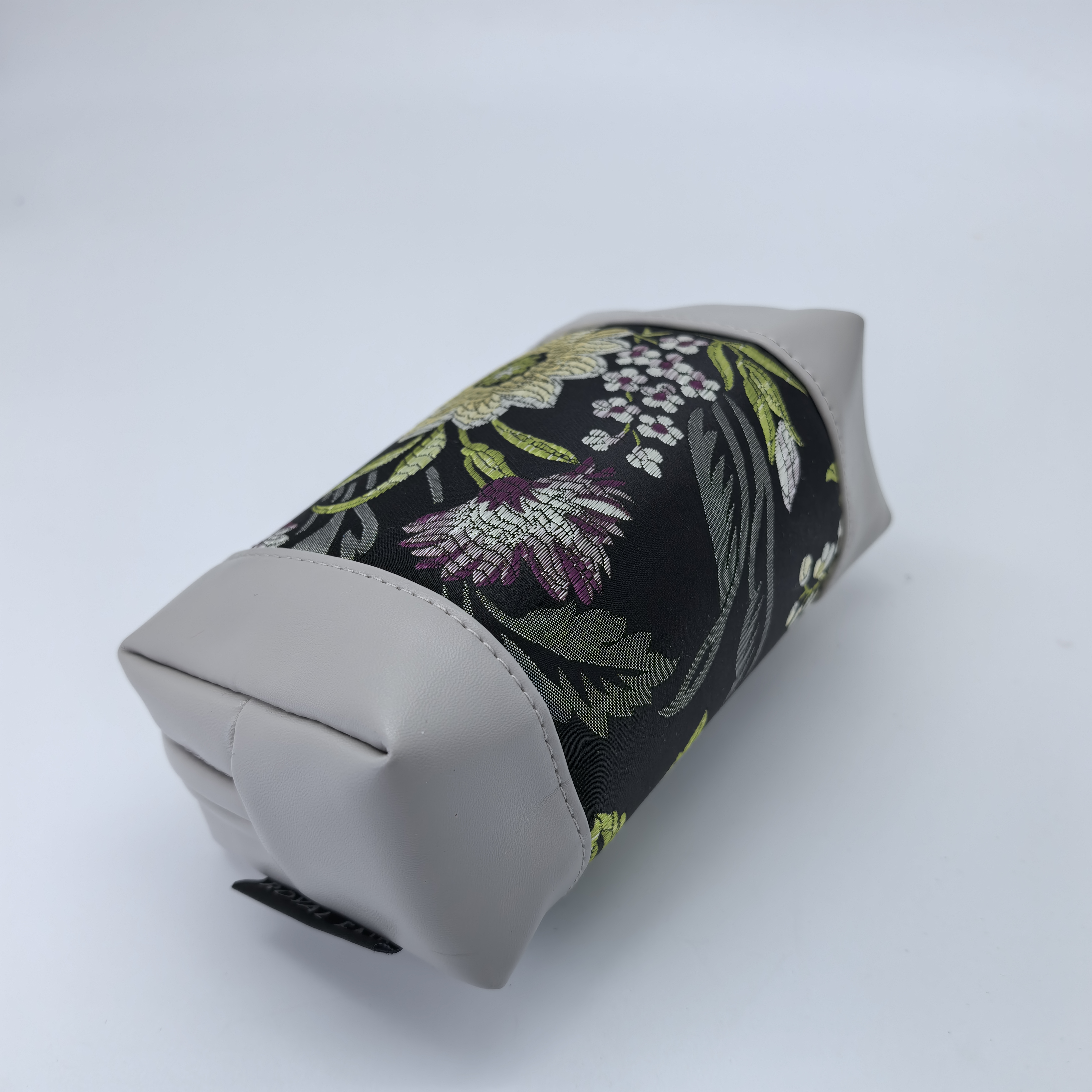 Royal Fair Women's Fashion Handmade Embroidered Bag Fabric Clutch Bag Ethnic Style with Colorful Floral Embroidery Cosmetic bag