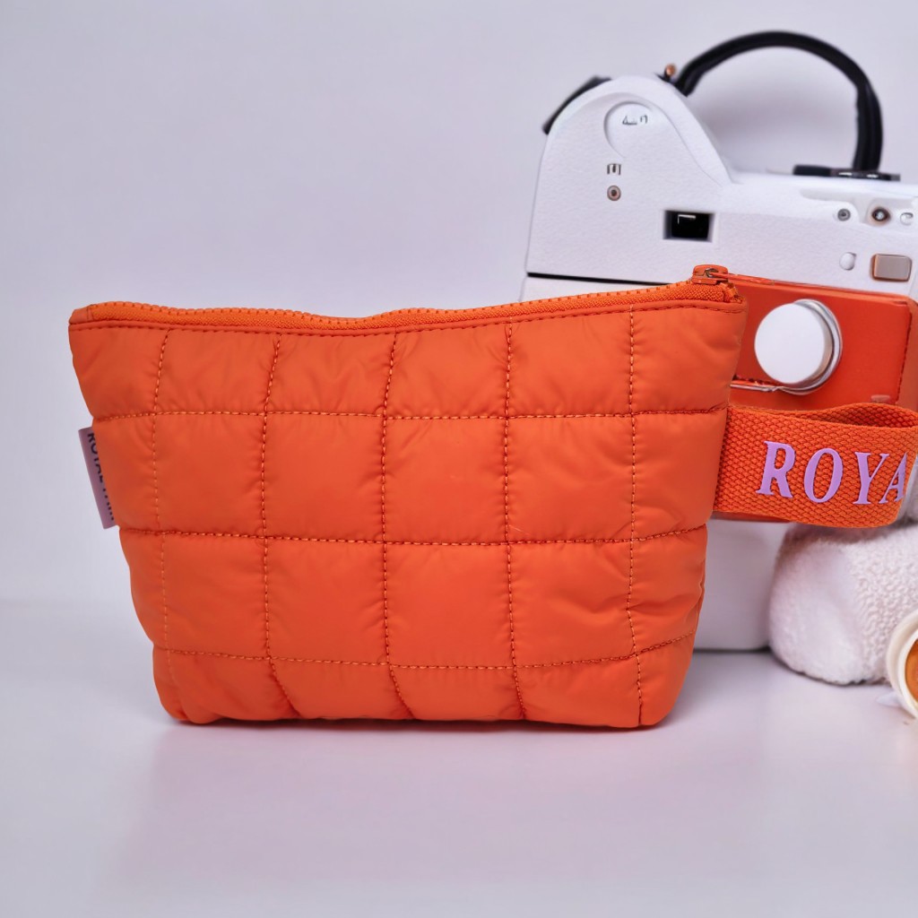 RF Solid Color Checkered Quilted Makeup Bag