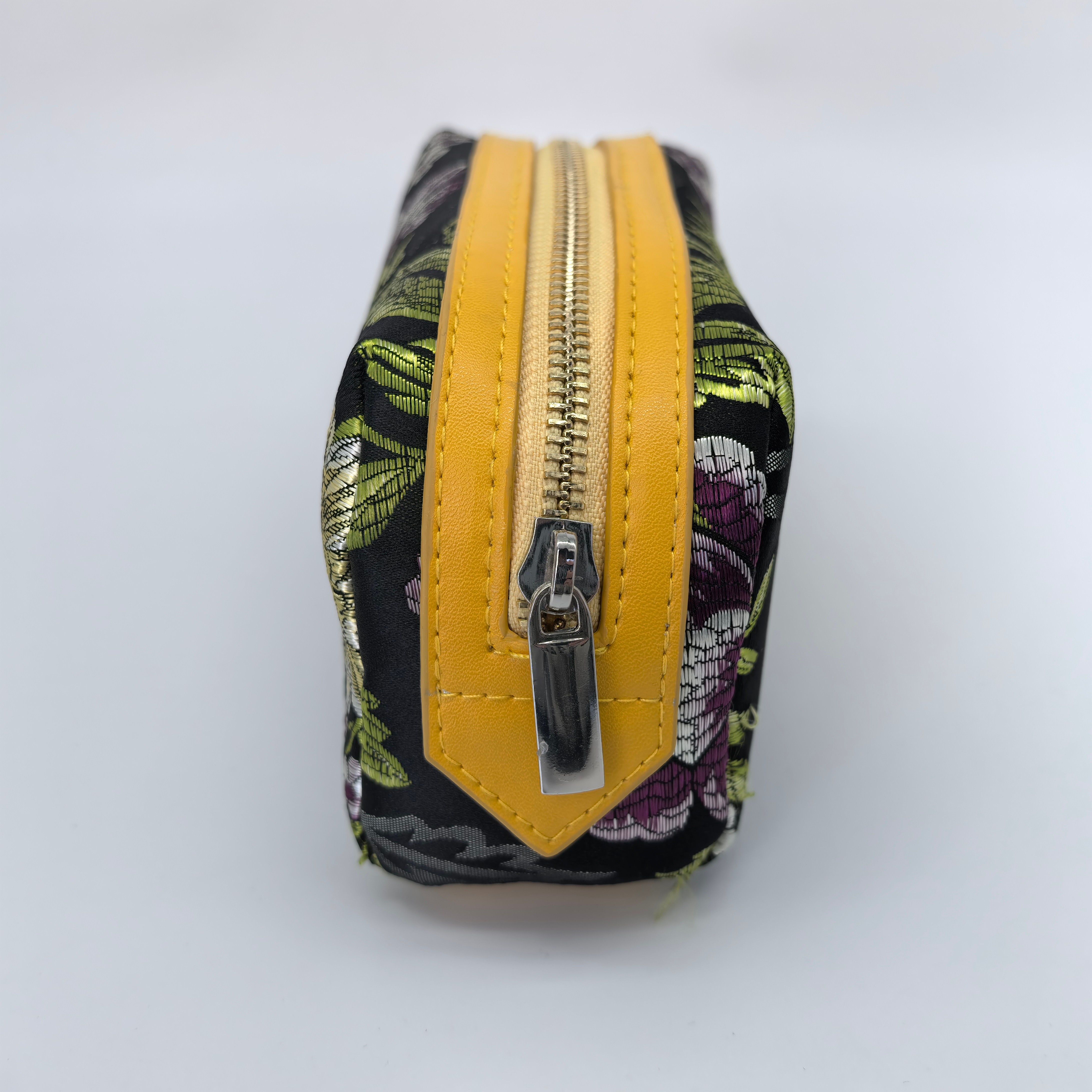 Royal Fair New Private Label Luxury Embroidery Women Makeup Bag Eco Zipper embroidered cosmetic bag Travel Make up Organizer